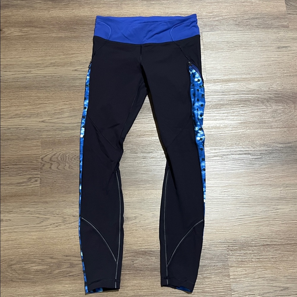Lululemon Rain-On-Train-On Tight, size 6